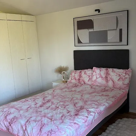 아파트 Modern Cozy